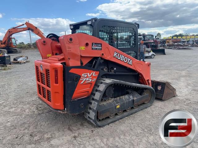 Image of Kubota SVL75-2 equipment image 4