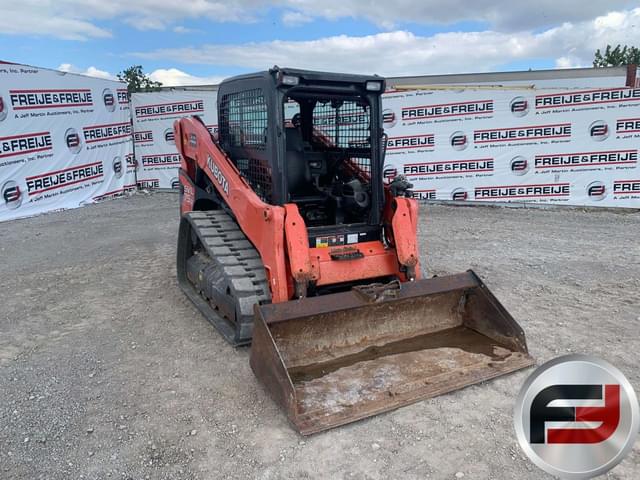 Image of Kubota SVL75-2 equipment image 2
