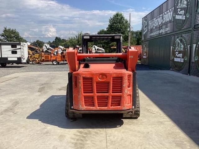 Image of Kubota SVL75-2 equipment image 2