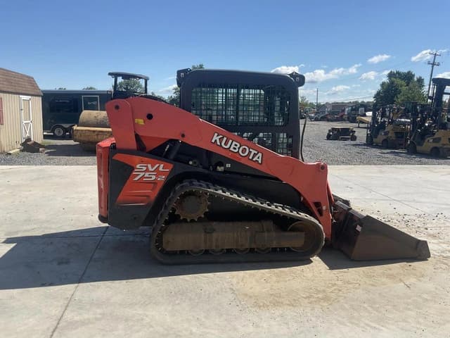 Image of Kubota SVL75-2 equipment image 4