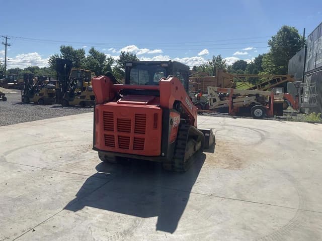 Image of Kubota SVL75-2 equipment image 3