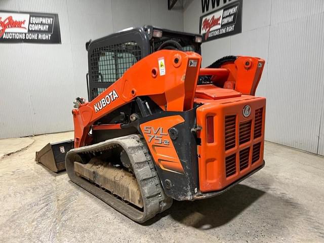Image of Kubota SVL75-2 equipment image 2
