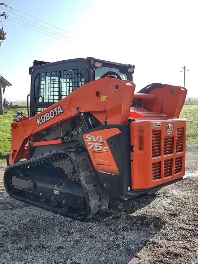Image of Kubota SVL75-2 equipment image 3