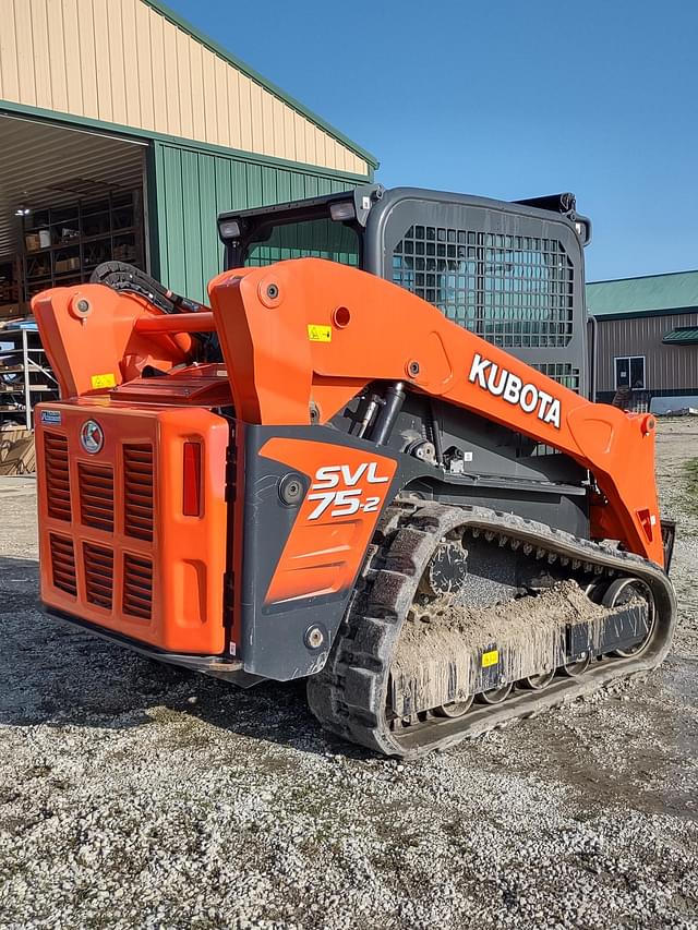 Image of Kubota SVL75-2 equipment image 2