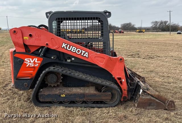 Image of Kubota SVL75-2 equipment image 3