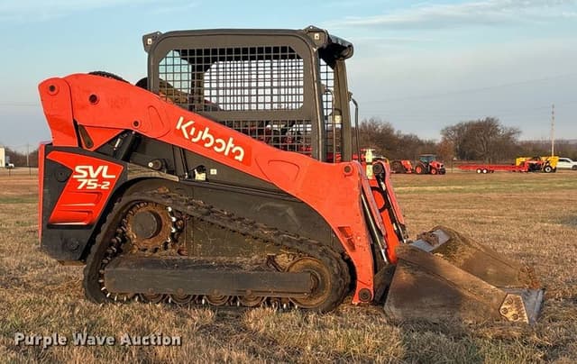 Image of Kubota SVL75-2 equipment image 3