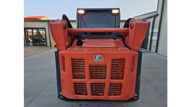 Image of Kubota SVL75-2 equipment image 3
