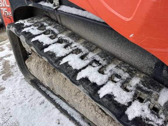 Image of Kubota SVL75 equipment image 4