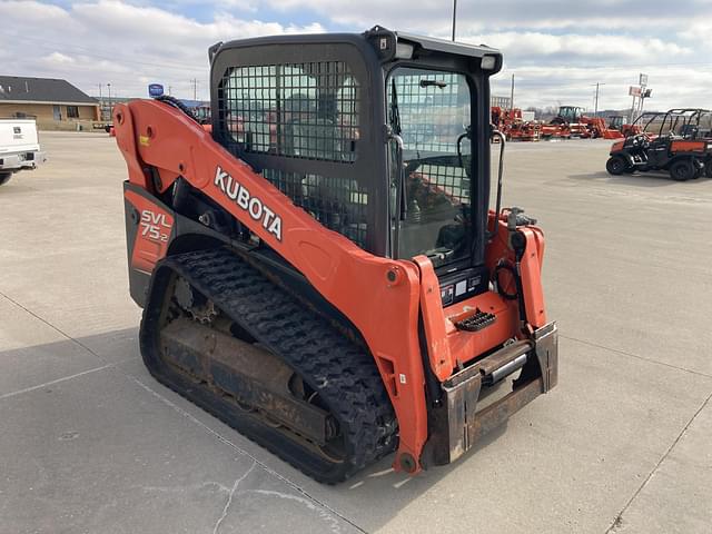 Image of Kubota SVL75 equipment image 3