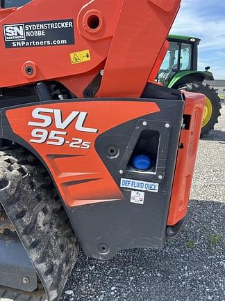 Image of Kubota SVL95-2S equipment image 4