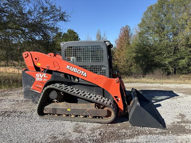 Image of Kubota SVL95-2 equipment image 1