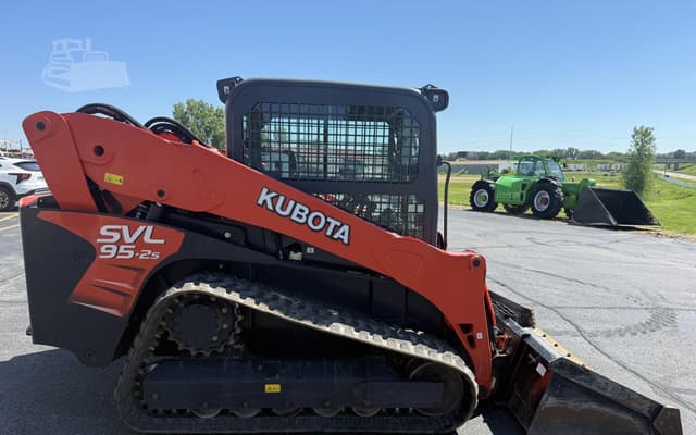 Image of Kubota SVL95-2SHFC equipment image 3