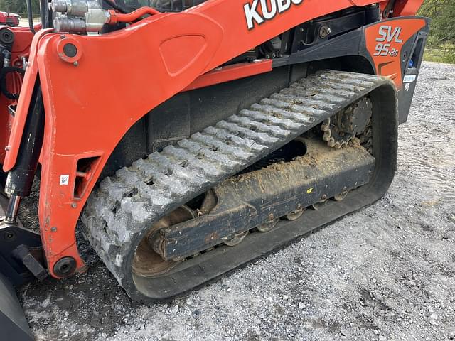 Image of Kubota SVL95-2S equipment image 4