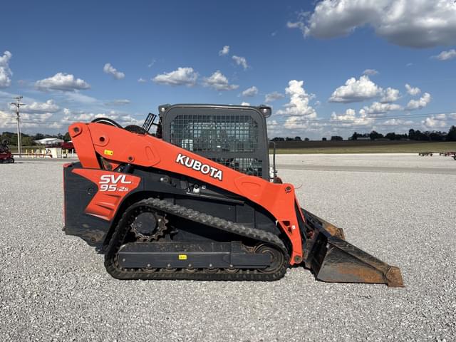 Image of Kubota SVL95-2S equipment image 1