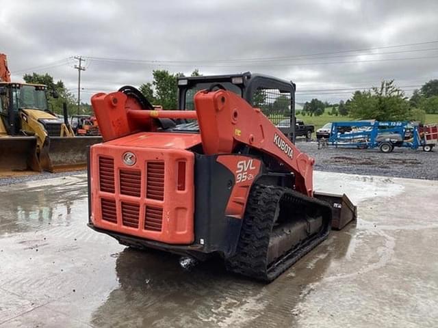 Image of Kubota SVL95-2S equipment image 4