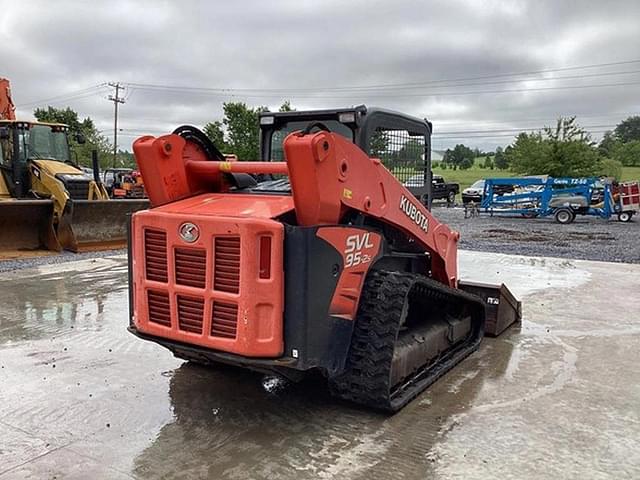 Image of Kubota SVL95-2S equipment image 4