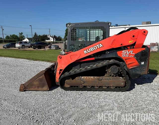 Image of Kubota SVL95-2S equipment image 1