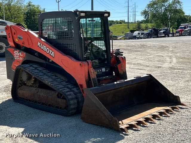 Image of Kubota SVL95-2S equipment image 2