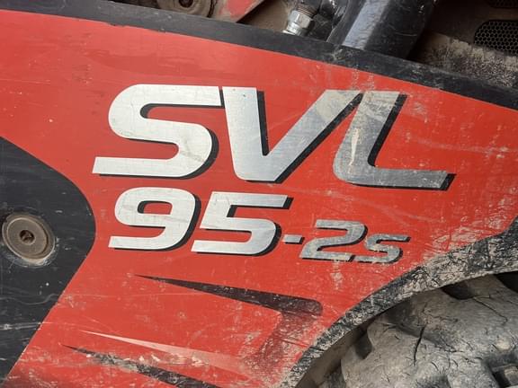 Image of Kubota SVL95-2S equipment image 2