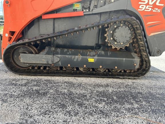 Image of Kubota SVL95-2S equipment image 2