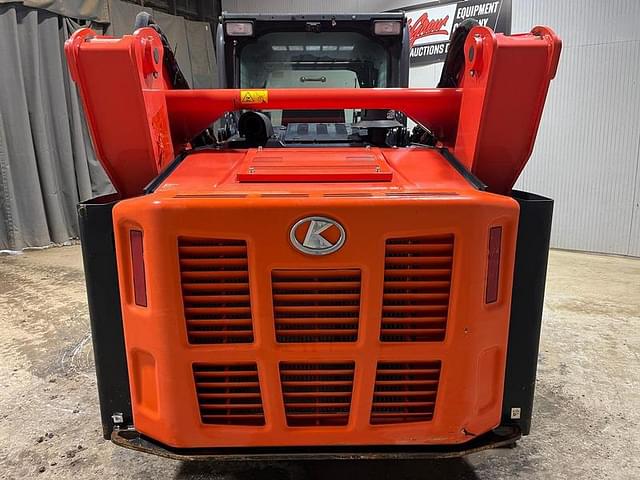 Image of Kubota SVL97-2 equipment image 3