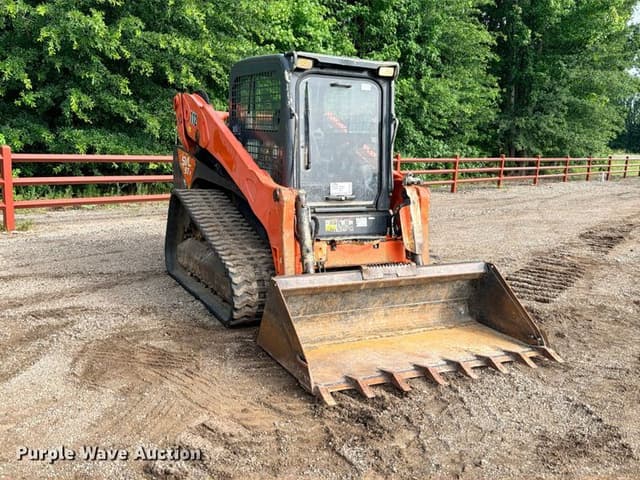Image of Kubota SVL95-2 equipment image 2