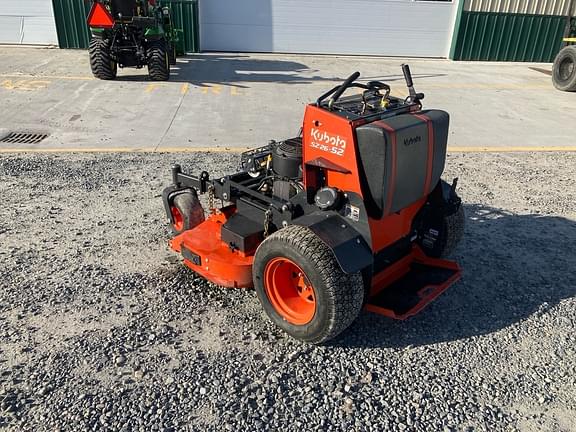 Image of Kubota SZ26-52 equipment image 2