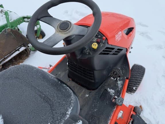 Image of Kubota T2290 equipment image 2