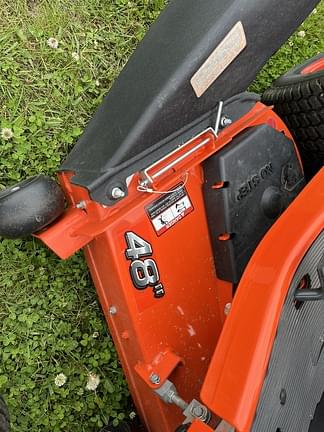 Image of Kubota T2290 equipment image 3