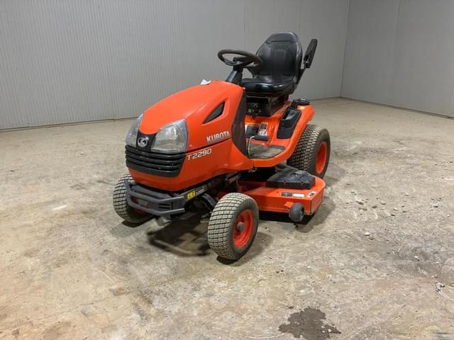 Image of Kubota T2290 equipment image 1