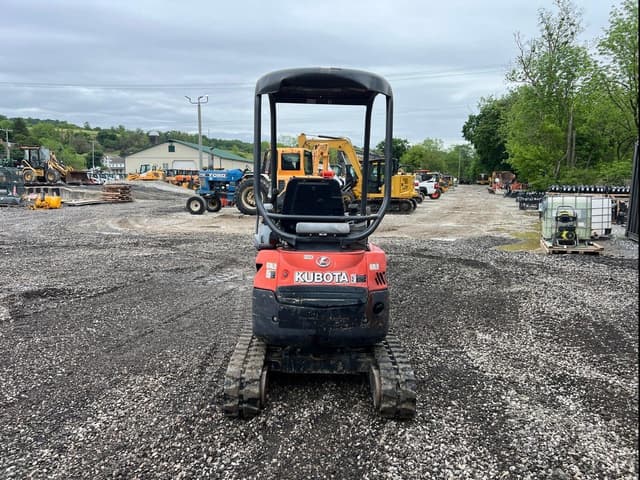Image of Kubota U17 equipment image 4