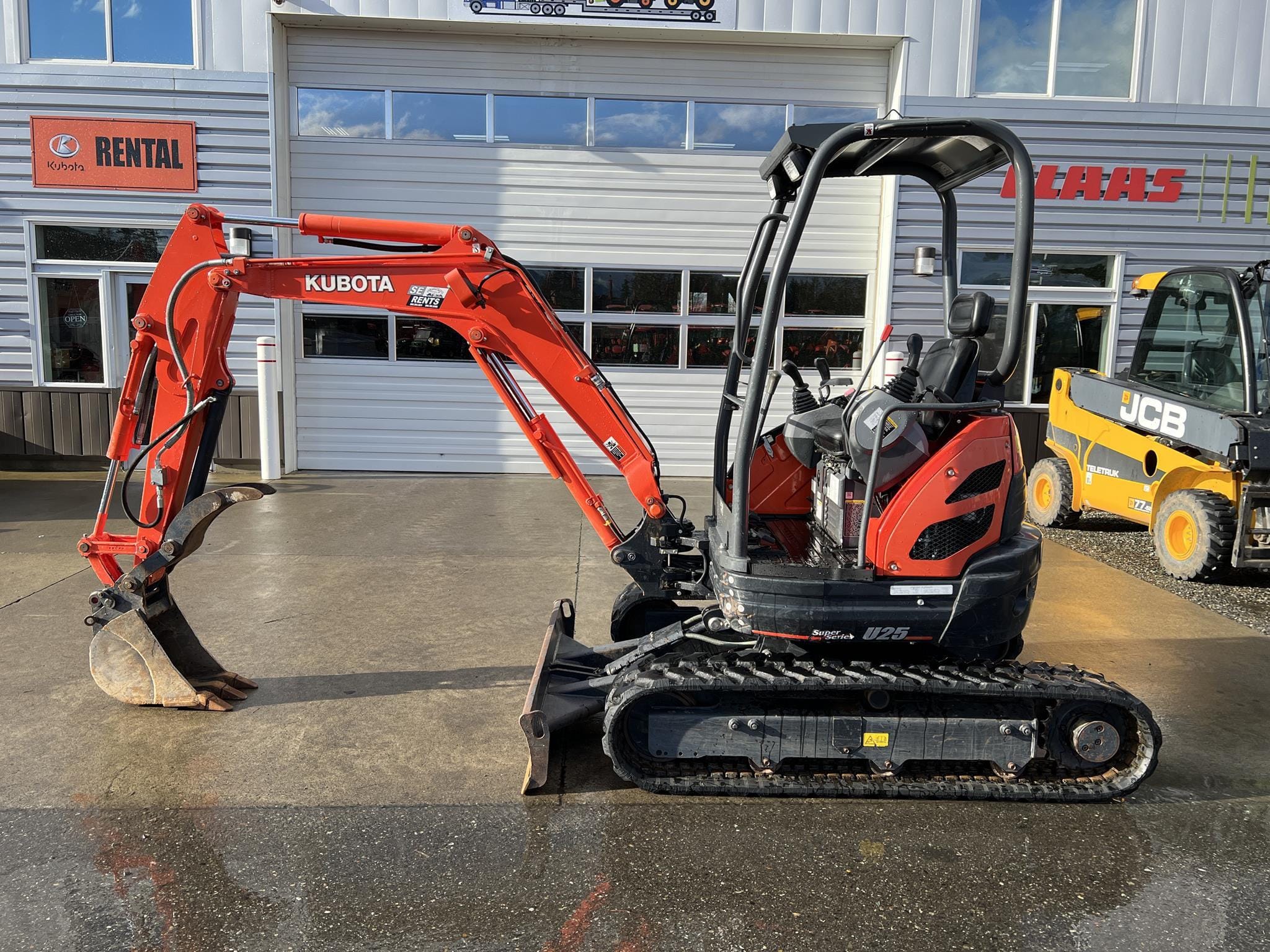 2020 Kubota U25 Equipment Image0