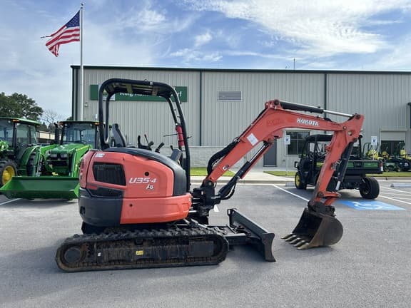 Image of Kubota U35-4 equipment image 1