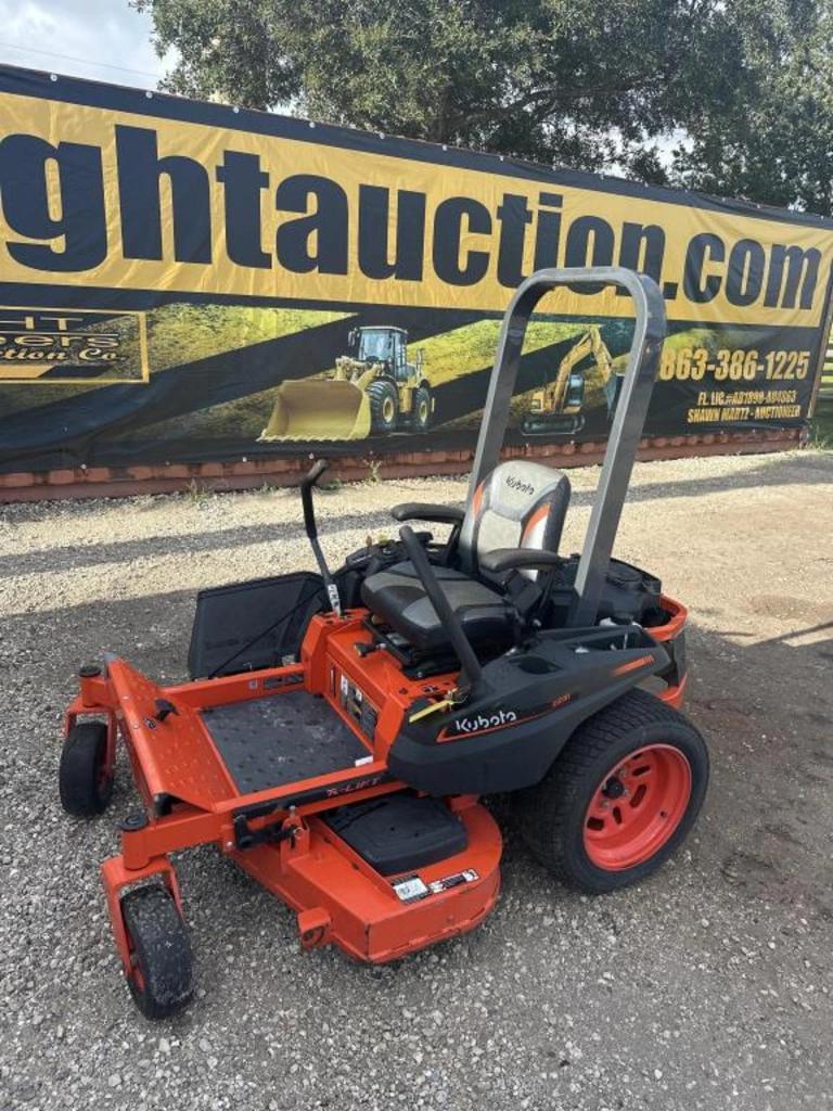 Image of Kubota Z231 Primary image