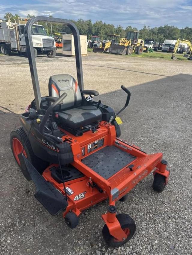 Image of Kubota Z231 equipment image 4