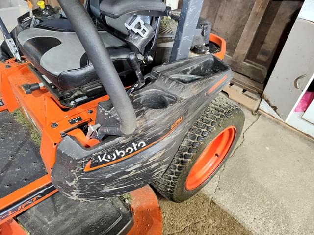 Image of Kubota Z251 equipment image 2