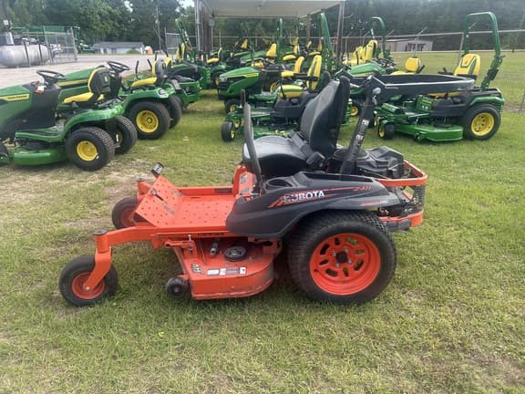 Image of Kubota Z411KW equipment image 2