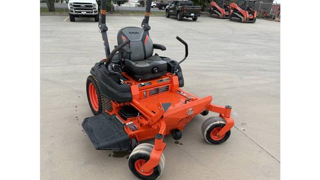 Image of Kubota Z412KW equipment image 2