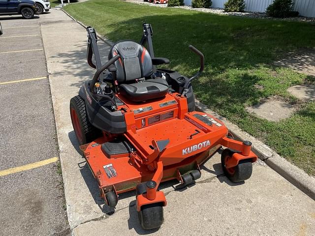 Image of Kubota Z421 equipment image 2