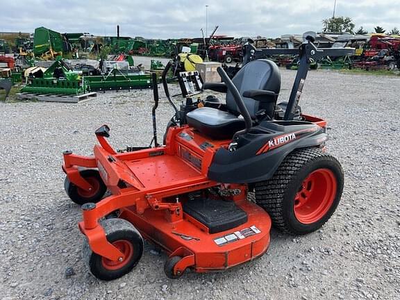 Image of Kubota Z421KW equipment image 4