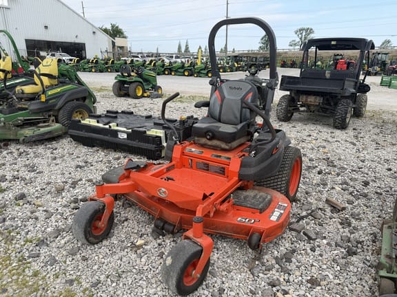 2022 Kubota Z422KWT Equipment Image0