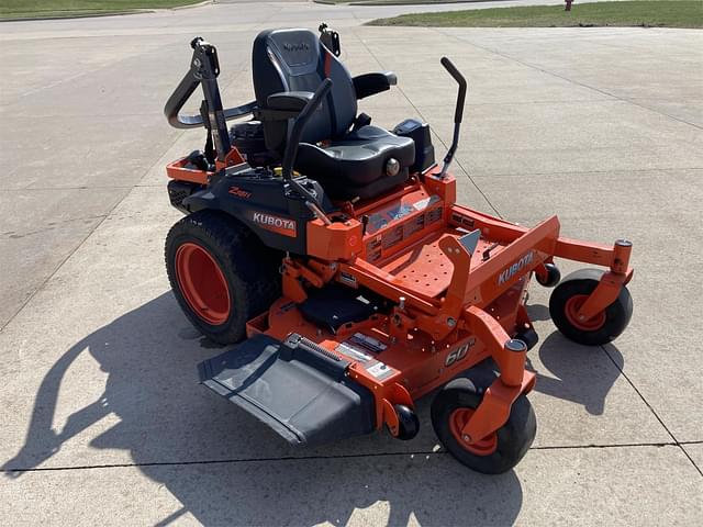 Image of Kubota Z781i equipment image 2