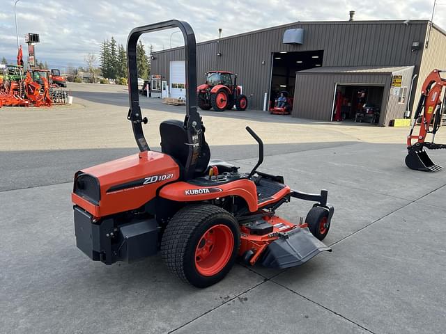 Image of Kubota ZD1021 equipment image 2