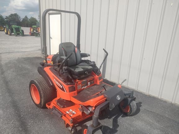Image of Kubota ZD1211 equipment image 1