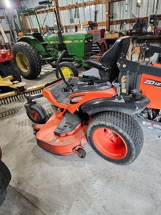 Image of Kubota ZD1211 equipment image 1