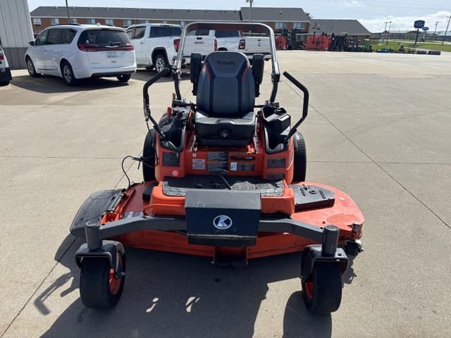 Image of Kubota ZD1211L equipment image 2