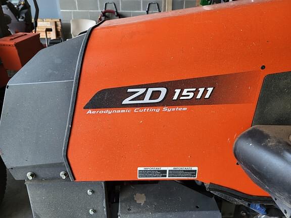 Image of Kubota ZD1511 equipment image 4