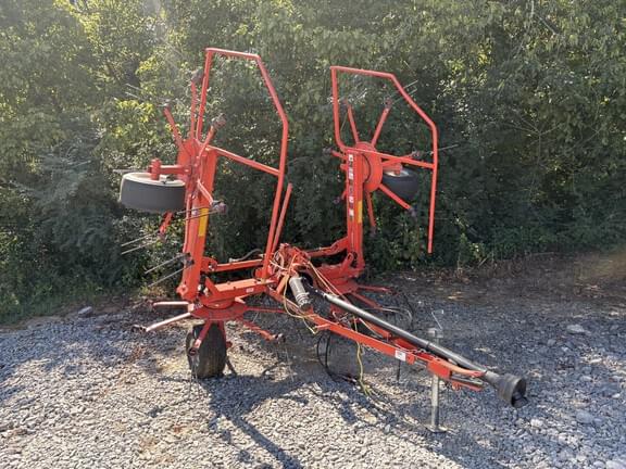 Image of Kuhn GF5202THA equipment image 4