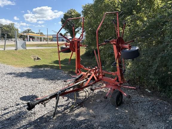 Image of Kuhn GF5202THA equipment image 2