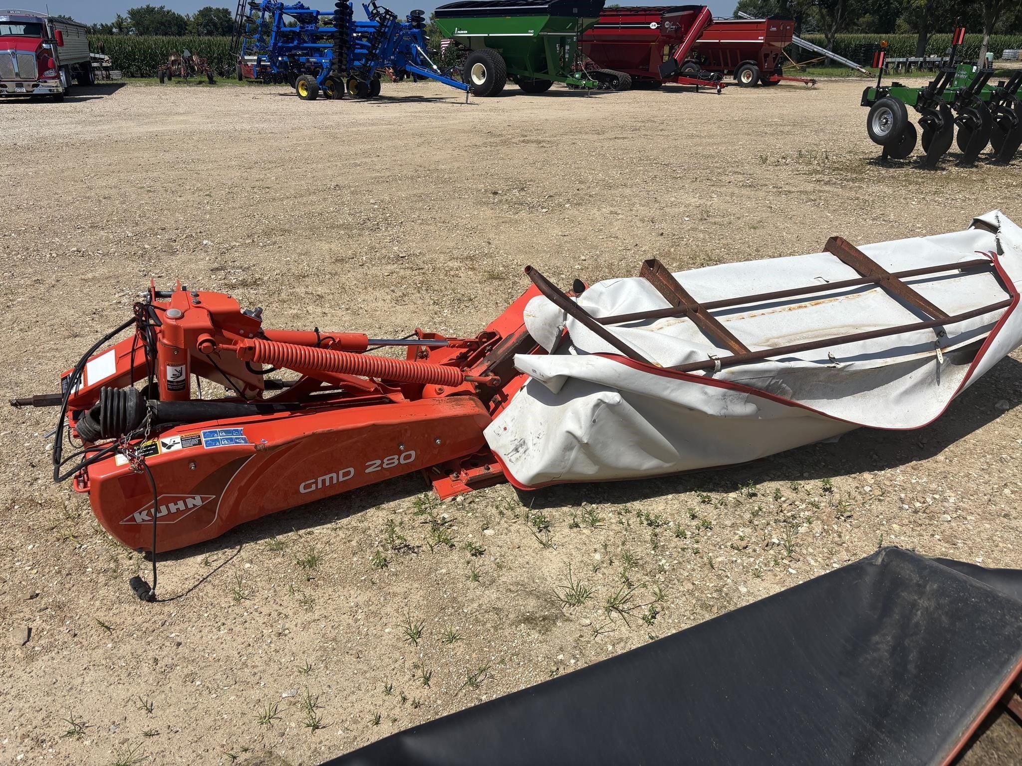 2020 Kuhn GMD 280 Equipment Image0